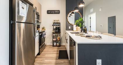 Modern 2BR Retreat | Hot Tub & Walk to Downtown