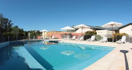 Howard Johnson by Wyndham Rio Ceballos