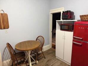 Interior - Charming 1870 Farmhouse Near Beach & Fishing (Conneaut)