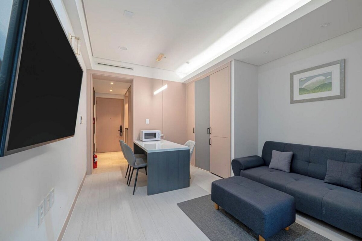 Habitación Deluxe con 1 cama doble o 2 individuales | Wifi gratis y ropa de cama