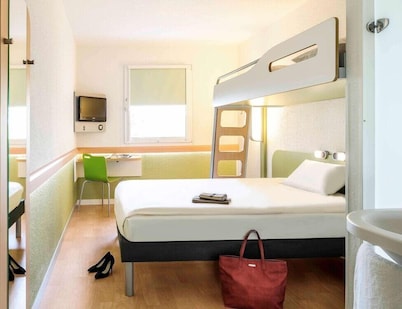 Ibis Budget Dijon Saint Apollinaire