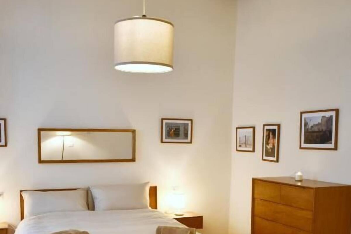 Habitación doble, vistas a la ciudad | Wifi gratis