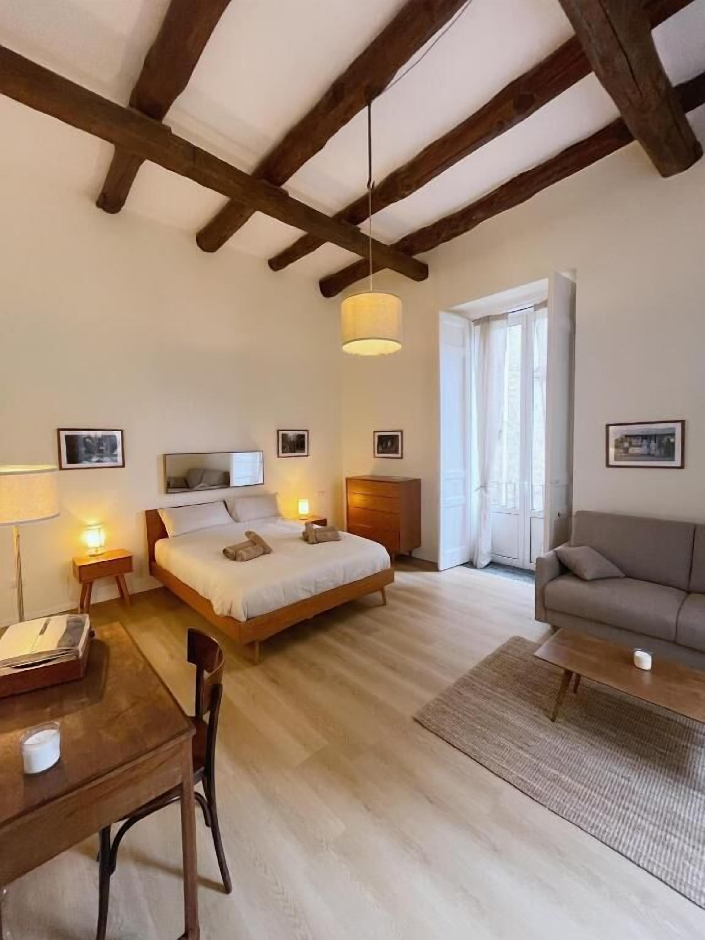 Chambre Quadruple, balcon, vue ville | Wi-Fi gratuit