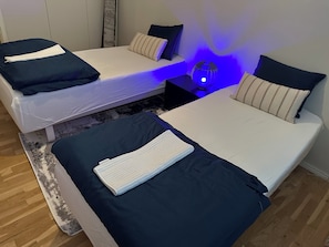Fer et planche à repasser, Wi-Fi, draps fournis