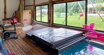 Lovely home in Saint Ouen du Breuil with sauna