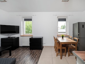 Dining - Stawy Jana Apartment #9 (Łódź)