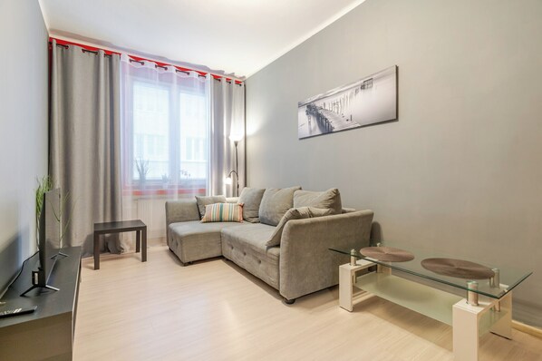 Living area - Matejki Central Apartment (Katowice)