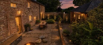 Stonethwaite Barn, Dalston -  a luxurious, dog friendly barn