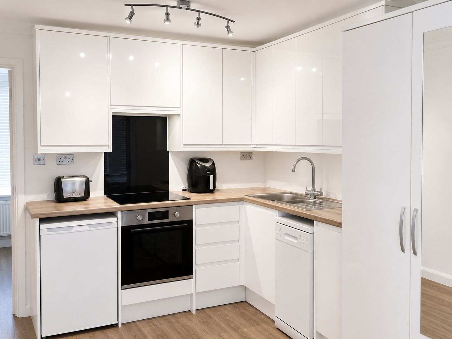 Microwave, oven, dishwasher, toaster