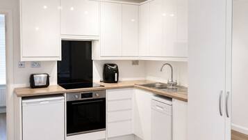 Microwave, oven, dishwasher, toaster
