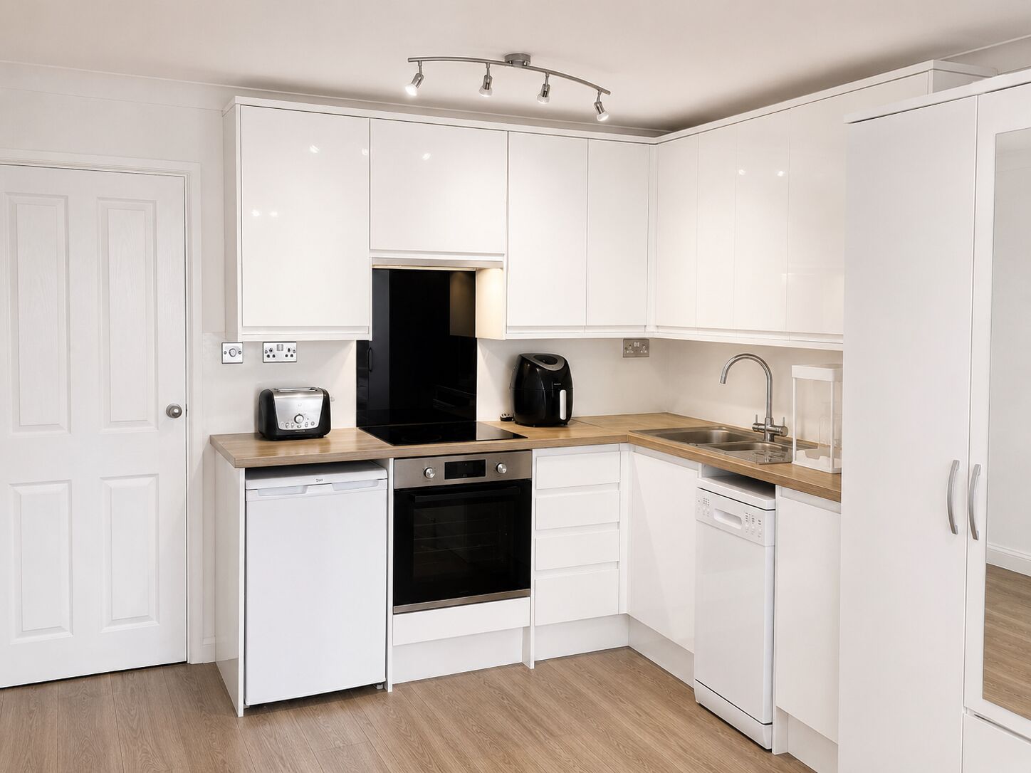 Microwave, oven, dishwasher, toaster