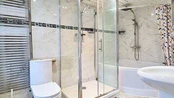 Shower, towels