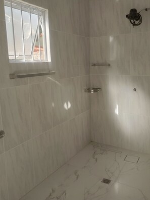 Shower - M44House Holiday Home (Lagoa Santa)