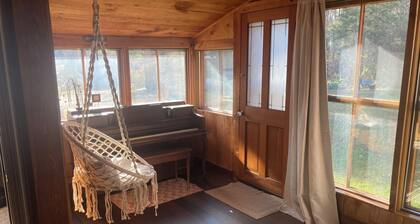 Private 2-bedroom cabin on 75 acres in quaint Royalston for a relaxing stay