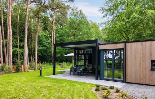 Nice home in Wenum-Wiesel with WiFi