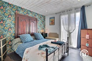 Room - Vrbo Property (LE PALAIS)