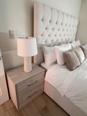 3 chambres, fer et planche à repasser, accès au Wi-Fi (inclus)