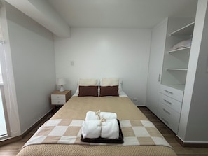 1 Schlafzimmer, Bügeleisen/Bügelbrett, kostenloses WLAN, Bettwäsche