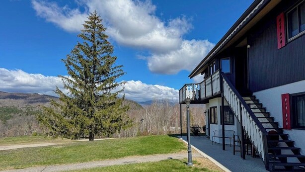 Exterior - White Mountain Condo: close to ski, hiking, local attractions, dining & views (Bartlett)