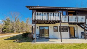 Exterior - White Mountain Condo: close to ski, hiking, local attractions, dining & views (Bartlett)