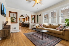 TV, offices - Bright & Modern Denver Home, Quick Drive to Downtown (Denver)