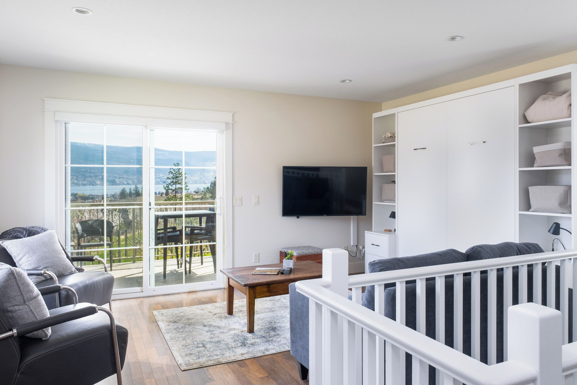 Solvero Lakeview Guesthouse - Summerland