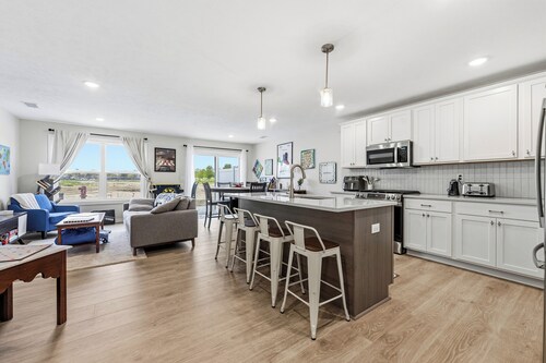 Game NIght- Game themed vacation rental