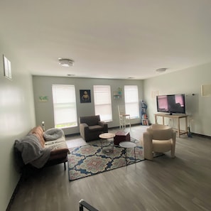 Living area - Bright 2-bedroom apartment with AC in marvelous Nashville (Nashville)