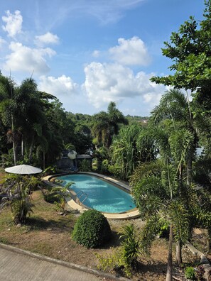 Pool - Riverduplex - Luxury duplex at a fair price (Totolan)