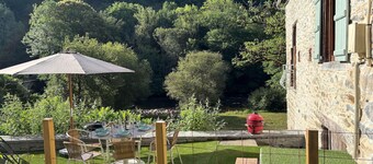 Château de Comborn Riverside Gite with Private River Access in the Vézère Valley