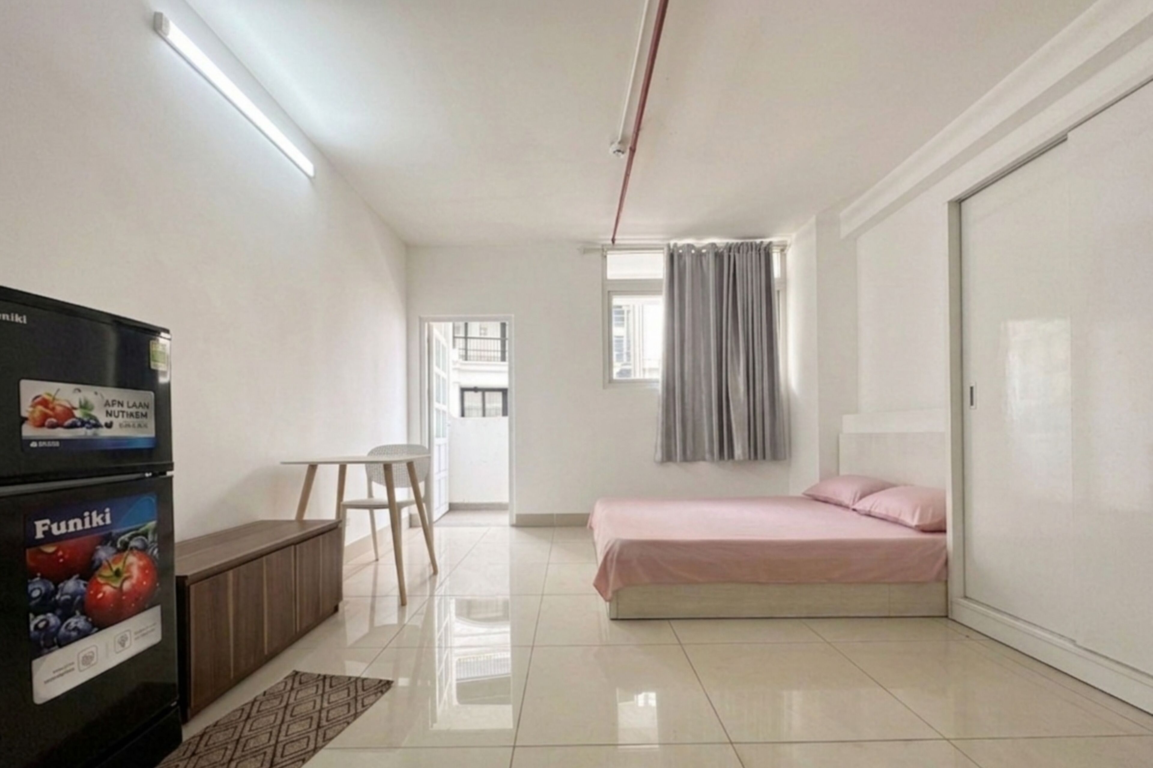 Studio, Balcony, City View | Desk, iron/ironing board, free WiFi