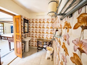 Twin Room | Bathroom - Suroth Mahal (Suroth)