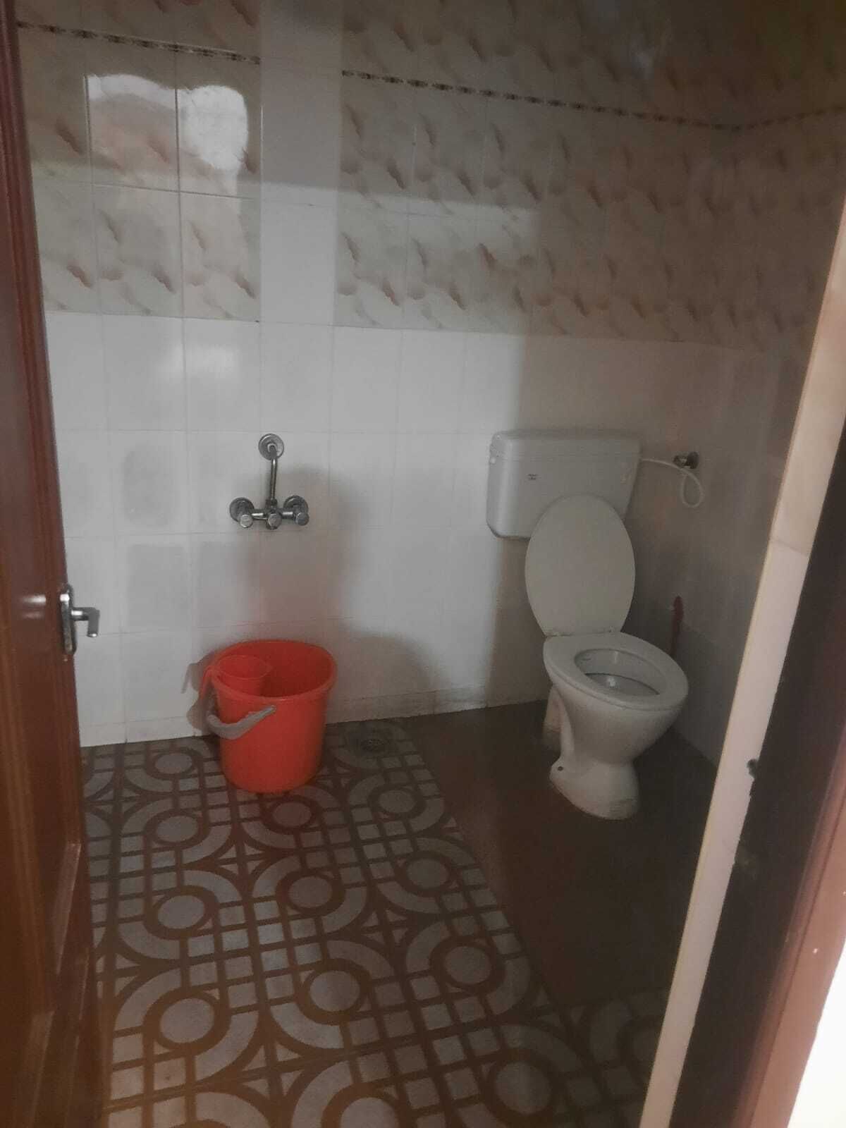 Articles de toilette gratuits, serviettes fournies, savon, shampoing