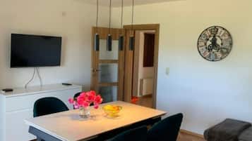 Apartment (Apartman Ivanka) | Ruang makan