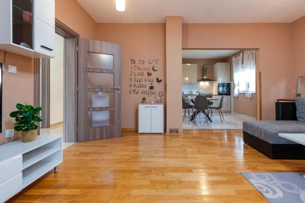 Apartment (Two Bedroom Apartment with Terrace) | Interior detail
