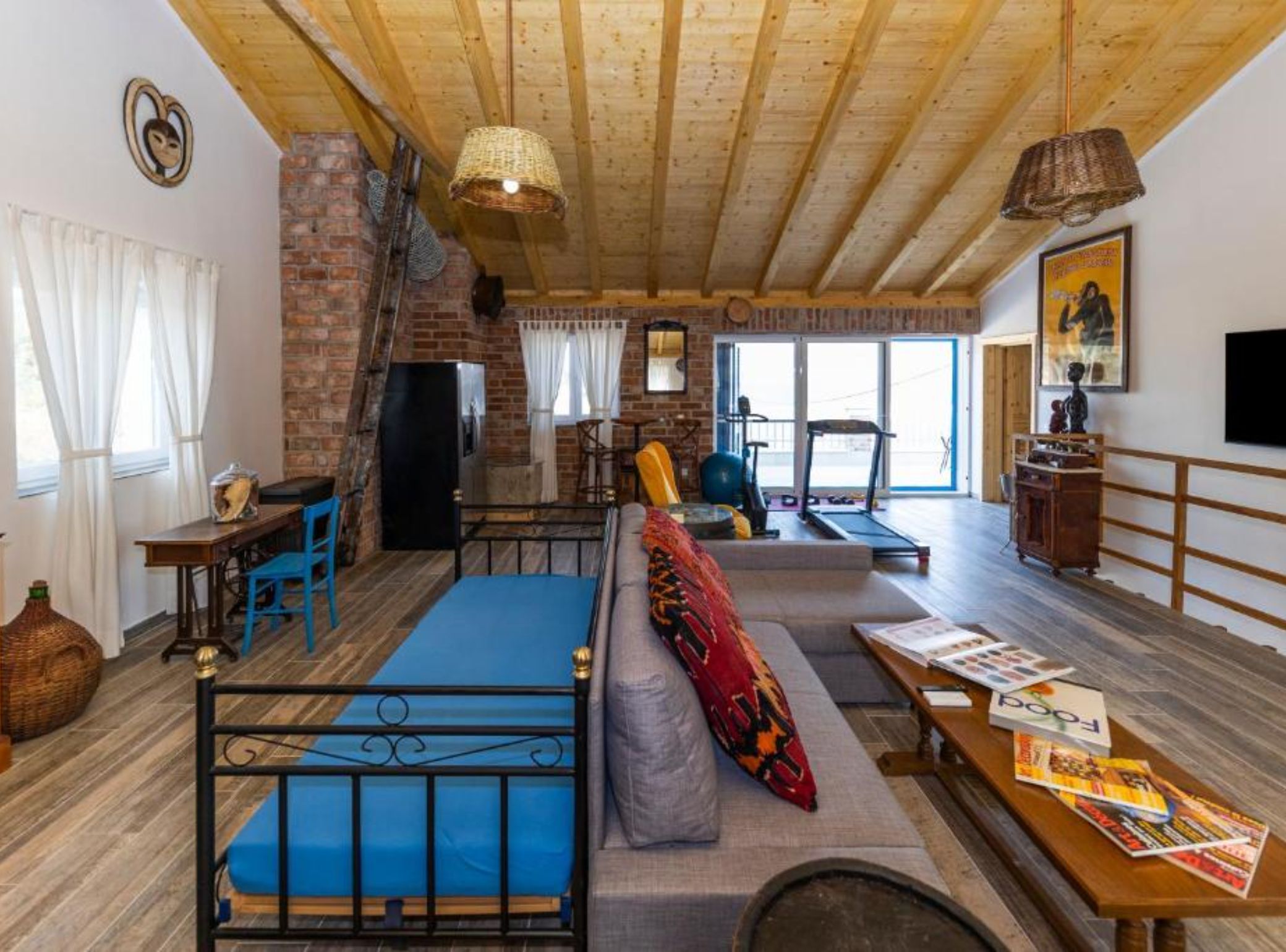 别墅 (Villa Panda with pool and sea view) | 客厅 | 32-英寸纯平电视（配备卫星频道）