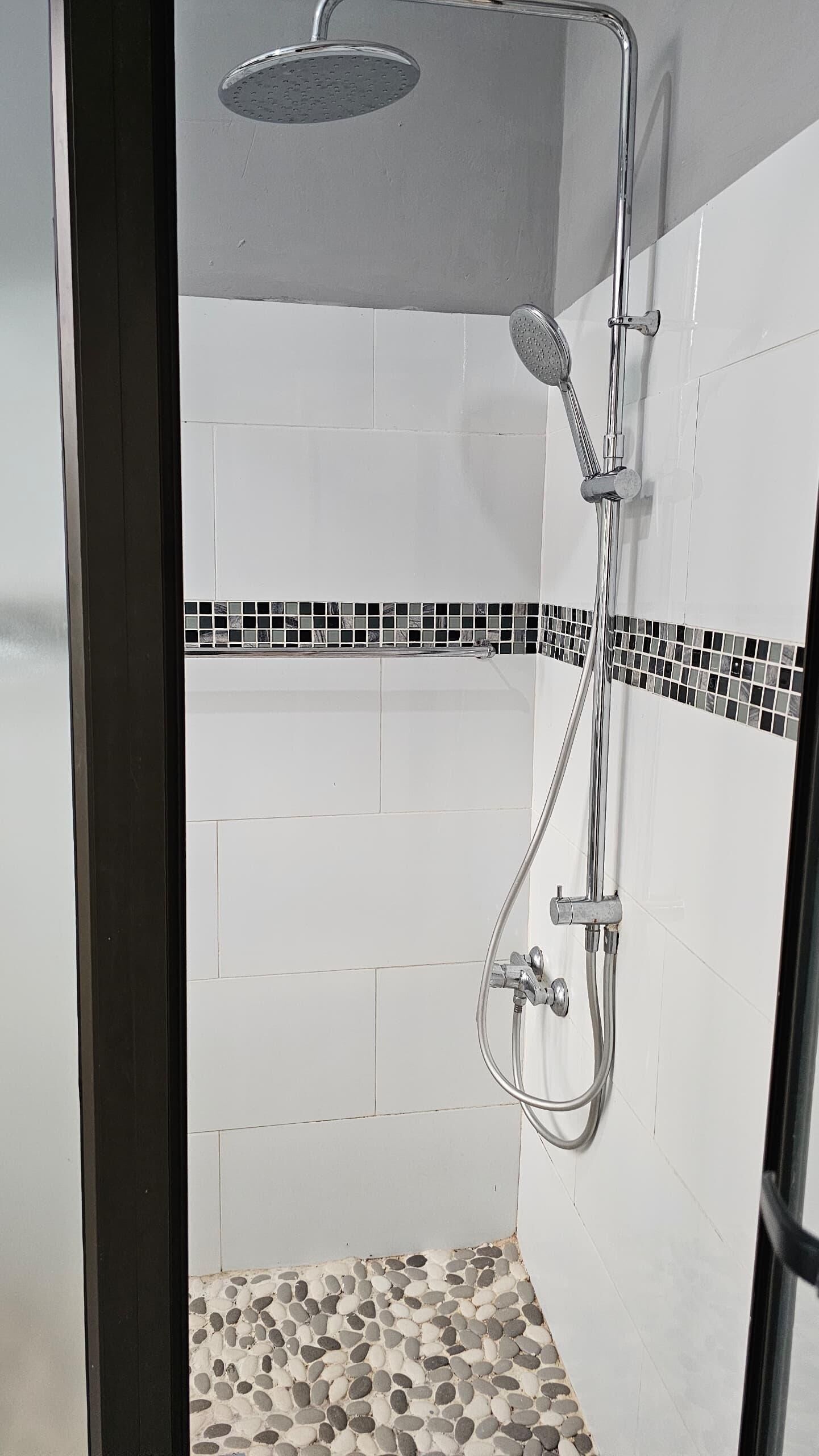 Double Room | Bathroom | Towels, soap, toilet paper