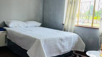 Double Room | Meja, Wi-fi percuma
