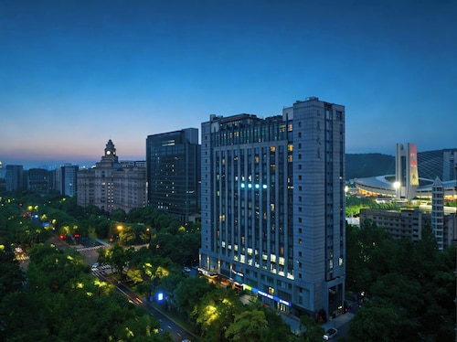 M Hotel