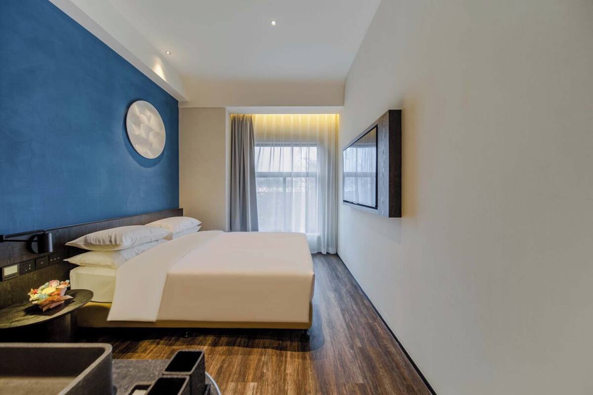 Basic Double Room | Down comforters, minibar, desk, laptop workspace