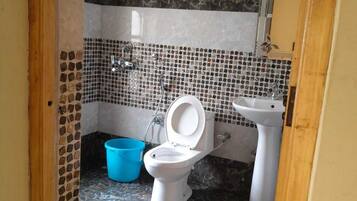 Douche, serviettes fournies