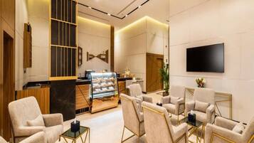 House | Lobby