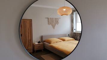 1 Schlafzimmer, Reisekinderbett, kostenloses WLAN, Bettwäsche