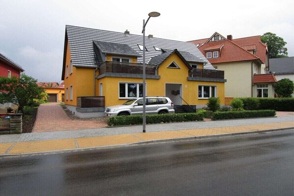 Esterni