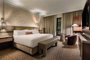 Room - Hotel Vin, Rogers, Autograph Collection (ROGERS)
