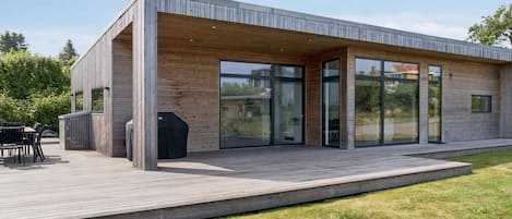 House | Exterior