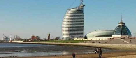 Strand
