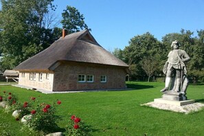 Exterior - Holiday apartment in Baabe with swimming pool (Baabe)