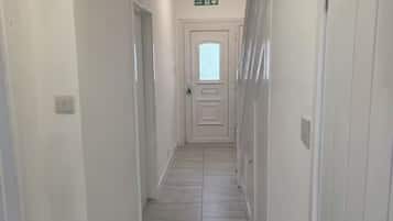Interni