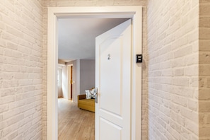 Interior - Apartment "Harmonie Oasis" with Wi-Fi and Air Conditioning (Alsleben)
